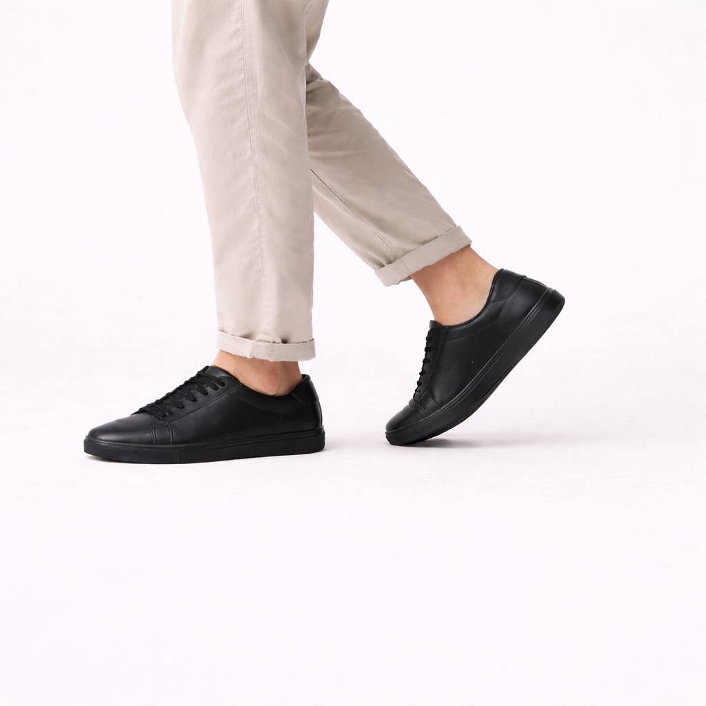 DL12 Black Classic
